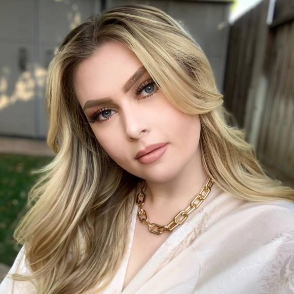 ashleyjwashburn